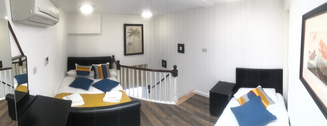 W12 Studios & Rooms London Exteriör bild